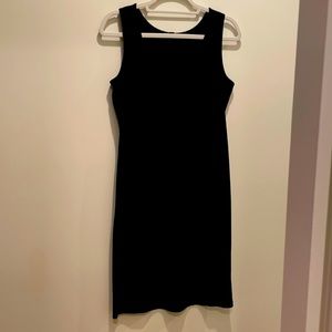 Uniqlo black stretchy ribbed midi dress